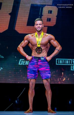 MEN‘S PHYSIQUE ЮНИОРЫ